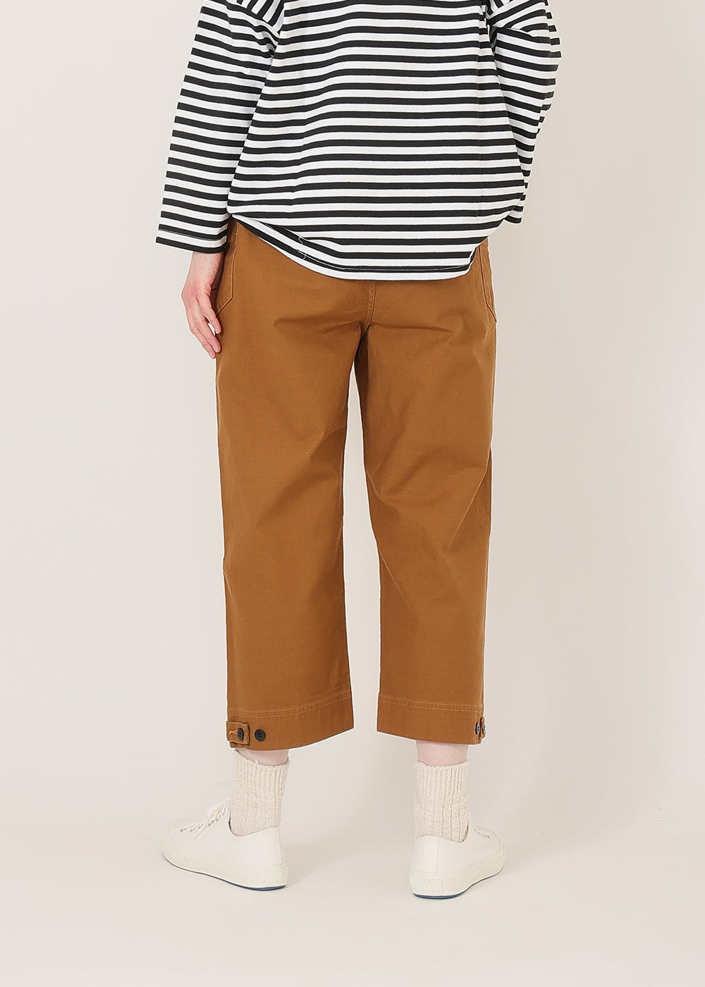 ムラ サテンストレッチ 8分パンツ│to touch