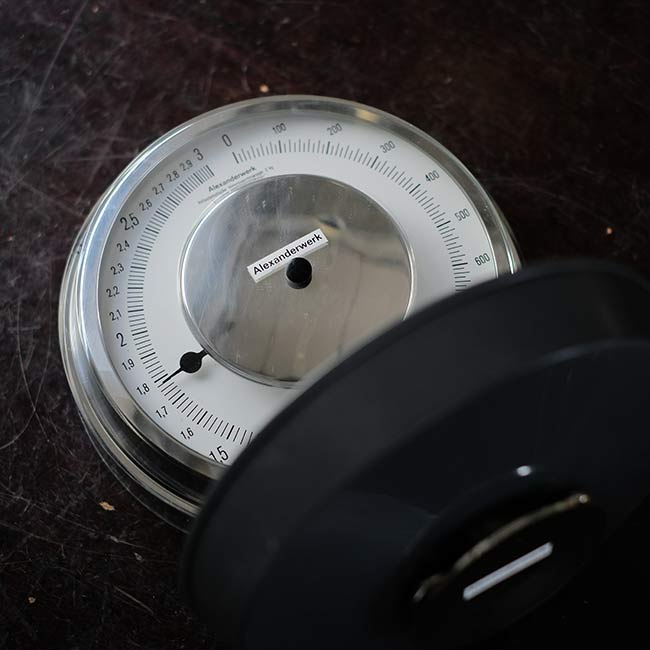 Alexanderwerk 壁掛けスケール – zakka store towi