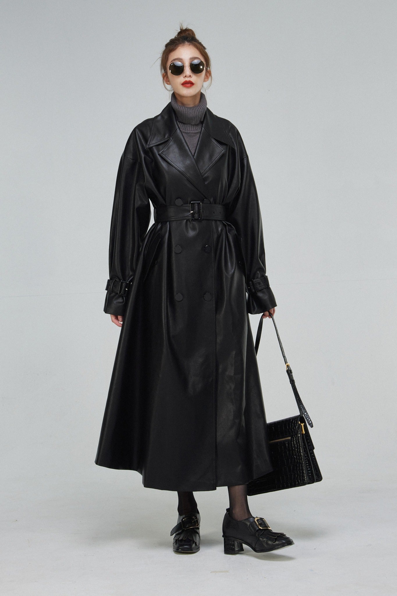 黒幕の登場》ダブルブレストフェイクレザーコート-Black – Tnewties