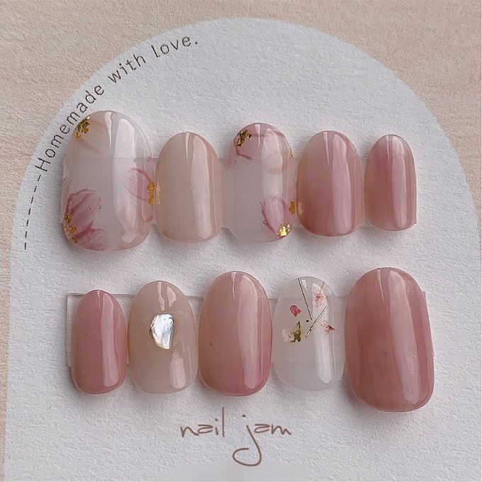 楽天市場】オーダーネイルチップ はんなり｡.:*さくら色のネイル