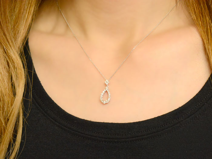 楽天市場】ネックレス ダイヤモンド プラチナ レディース pt900 雫型