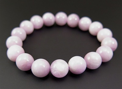 楽天市場】クンツァイト 11mm玉ブレスレット(AAグレード） : 榎本通商