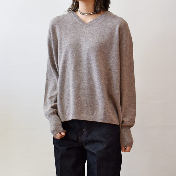 楽天市場】GN（ジーエヌ）カシミヤ Vネック 長袖ニット(gn074) (232