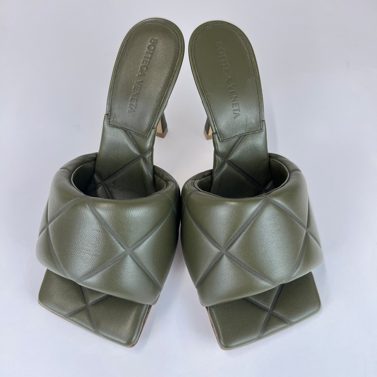 楽天市場】新品未使用 ボッテガヴェネタ リド ミュール 639943 ヒール