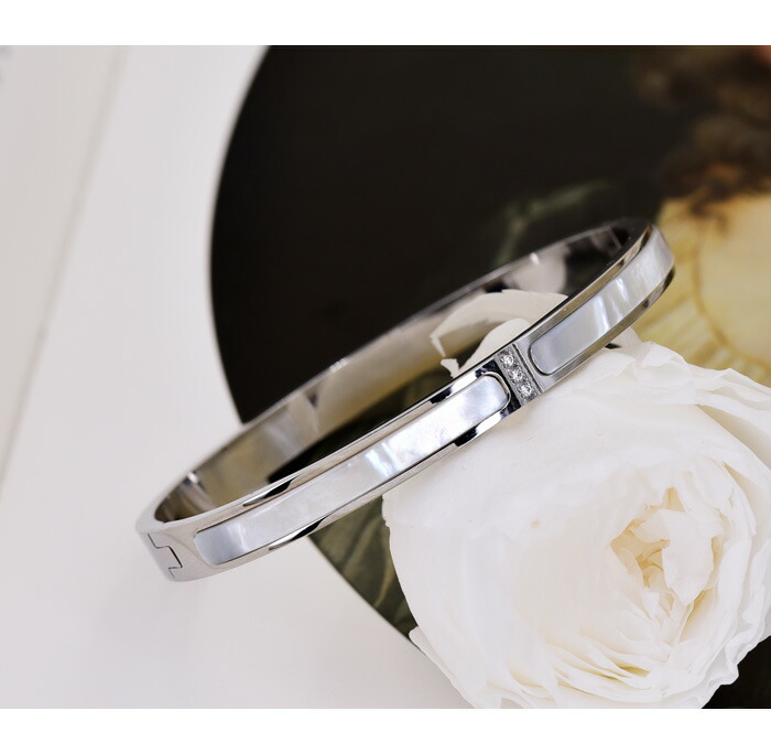 楽天市場】バングル エレガント 天然白蝶貝 シェル ブレスレット