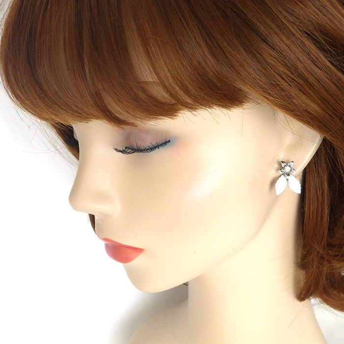 楽天市場】スタージュエリー STAR JEWELRY ピアス フラワー リーフ