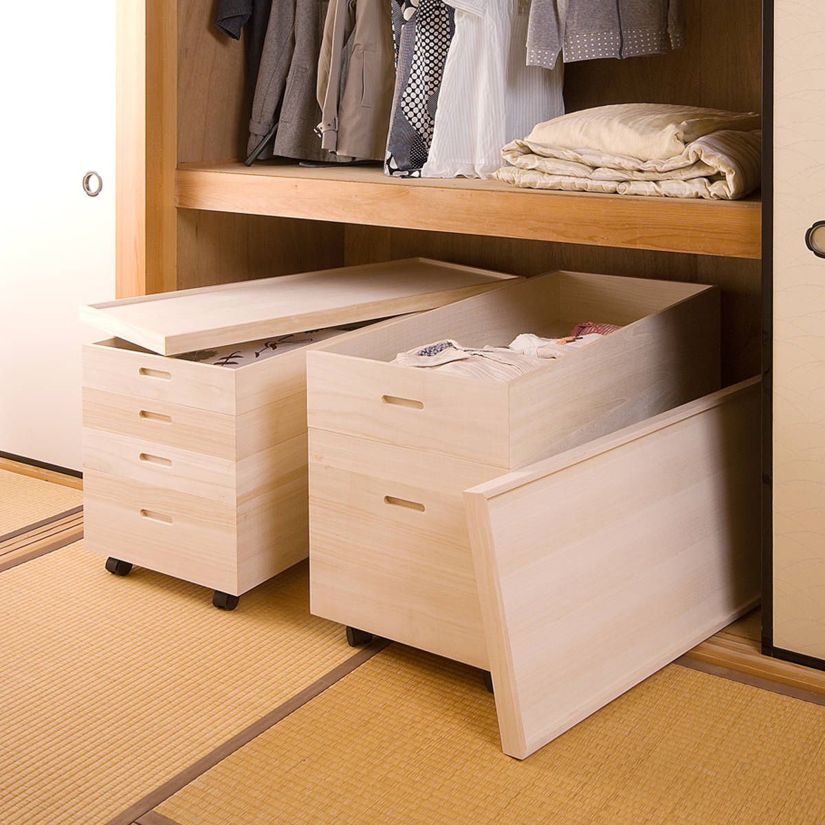 楽天市場】桐 衣装ケース 幅95cm 2段 4段 日本製 完成品 キャスター付