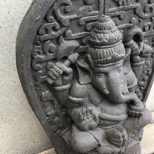 楽天市場】【ポイントUP アジアン バリ】 ガネーシャ 石像 壁付 黒