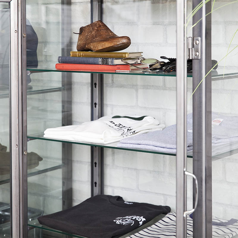 楽天市場】キャビネット スチール製 ガラスケース ショーケース