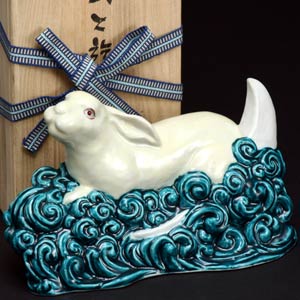 楽天市場】二代 浅蔵五十吉作 干支 卯 九谷焼 置物 文化勲章受章 日本