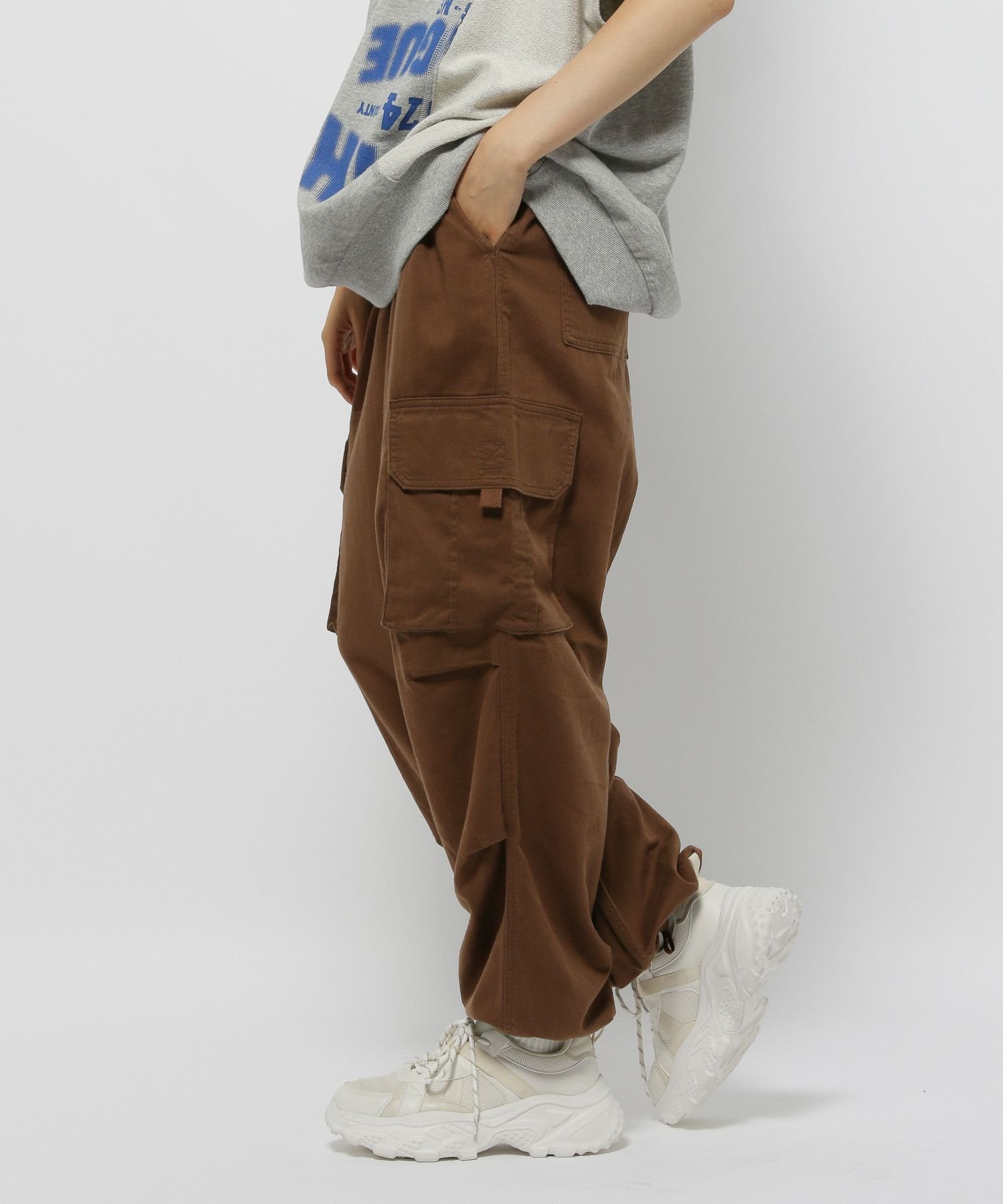 niko and ｜ヤワラカカーゴパンツ | Rakuten Fashion(楽天