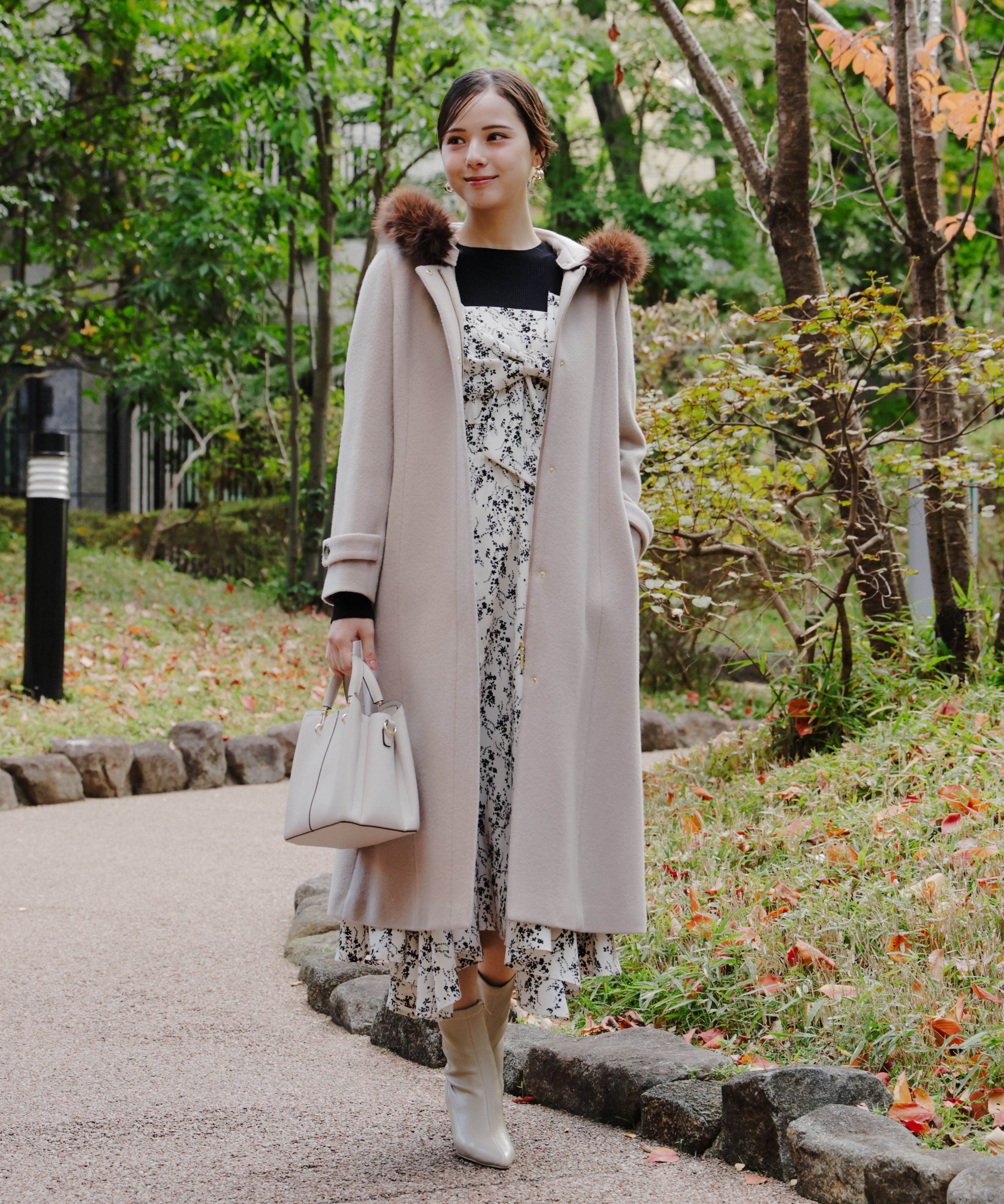 PROPORTION BODY DRESSING｜モッサフードフェイクファーロングコート