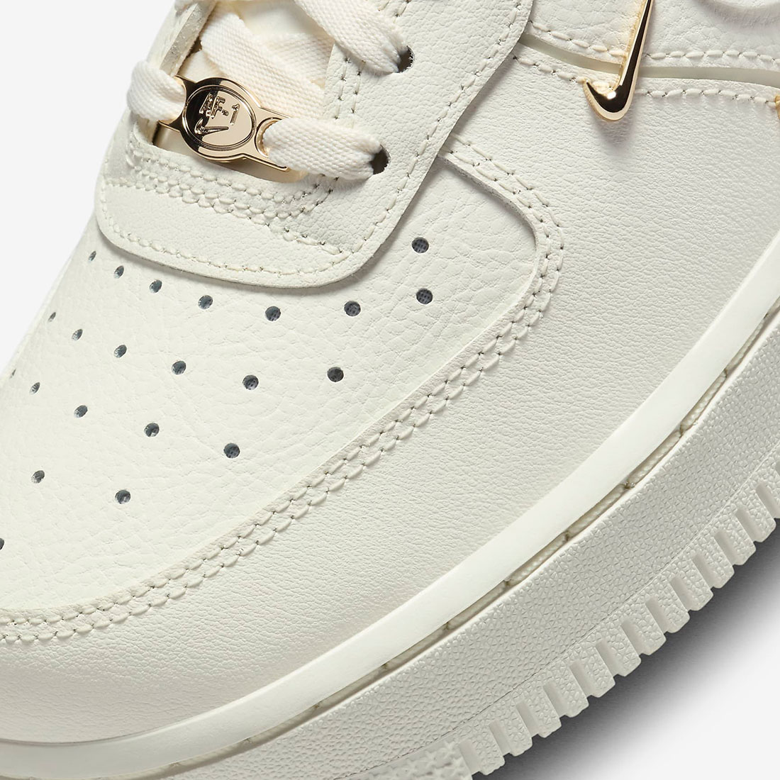 楽天市場】ナイキ エア フォース 1 '07 LX NIKE W AIR FORCE 1 '07 LX