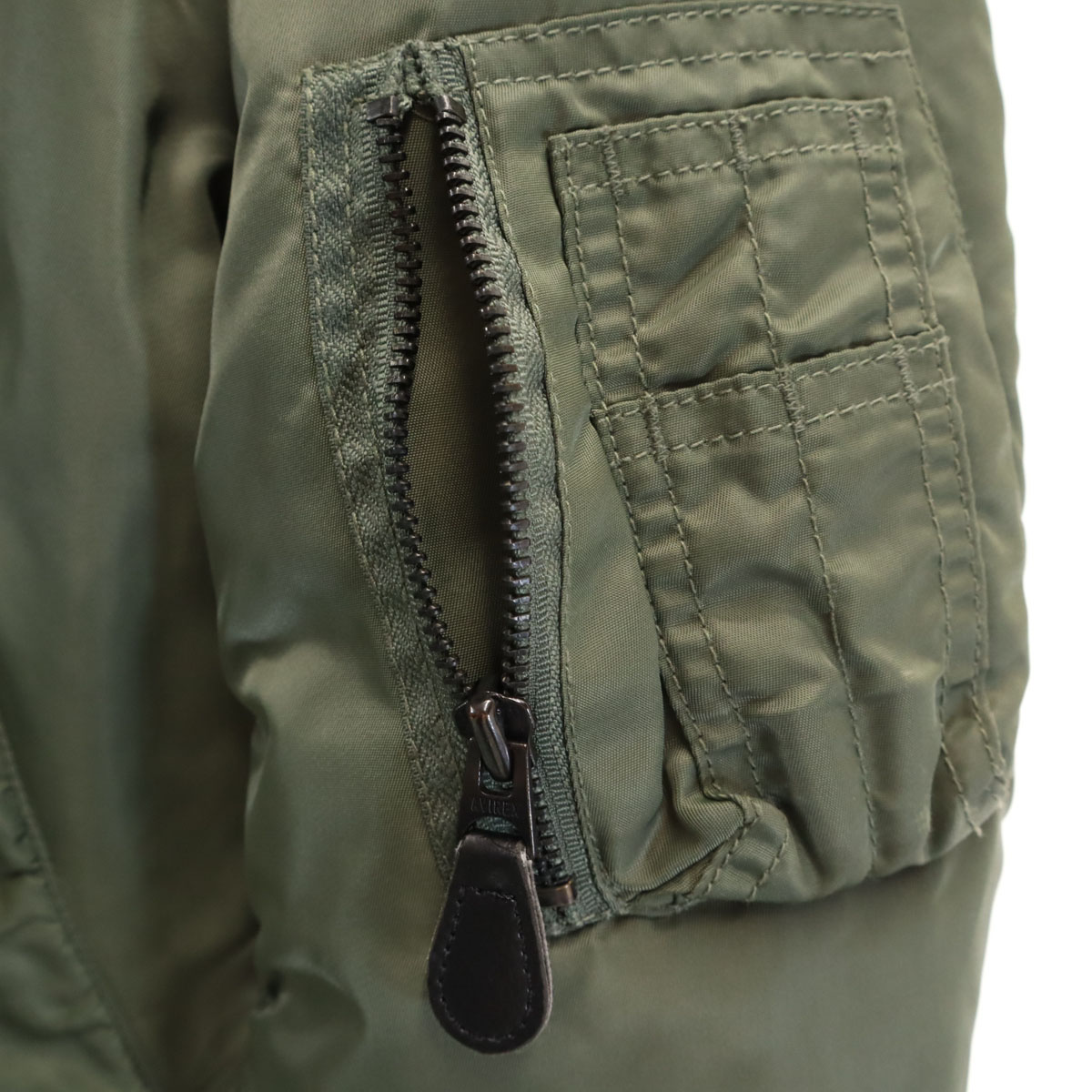 楽天市場】古着 AVIREX アヴィレックス MOUSSY マウジー コラボ MA-1