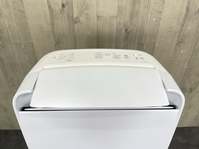 楽天市場】シャープ 冷風 衣類乾燥除湿機 【中古】 SHARP CM-R100-W