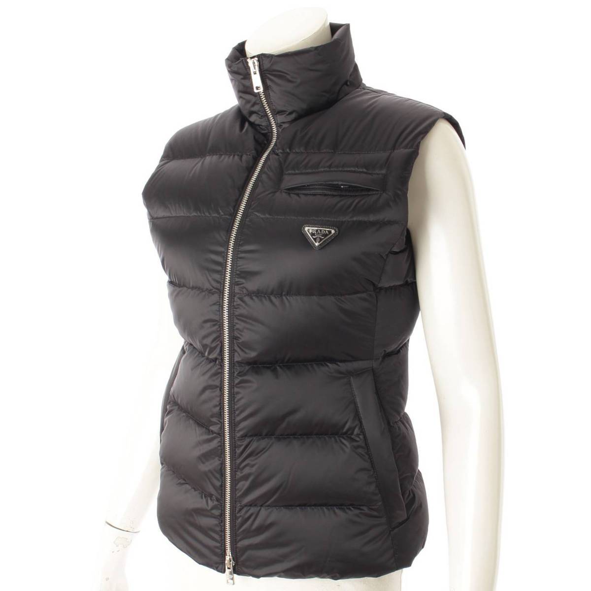 楽天市場】【プラダ】Prada 2019 三角ロゴプレート ダウンベスト