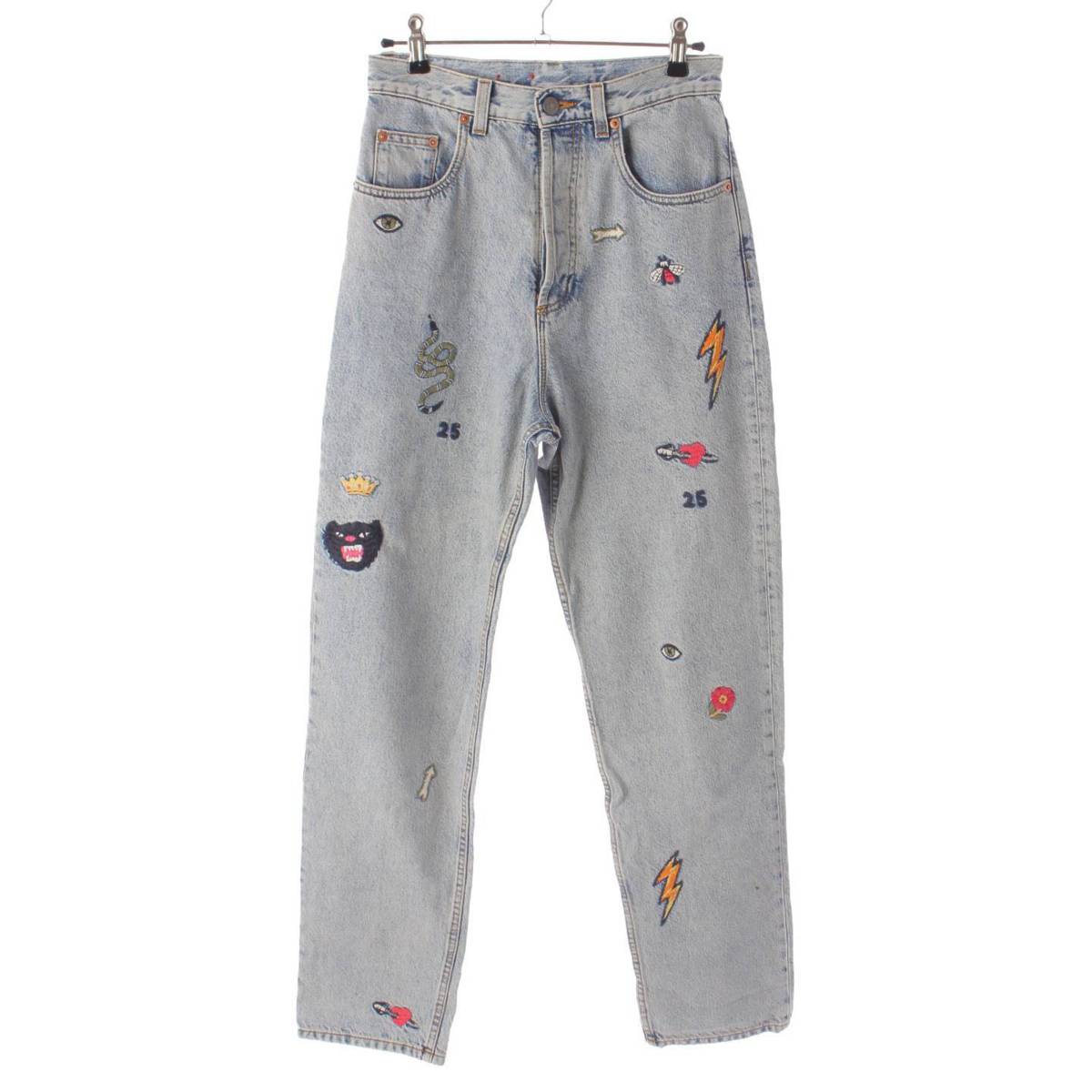 Gucci キッズデニムパンツ刺繍ラベル付き Gucci キッズデニムパンツ