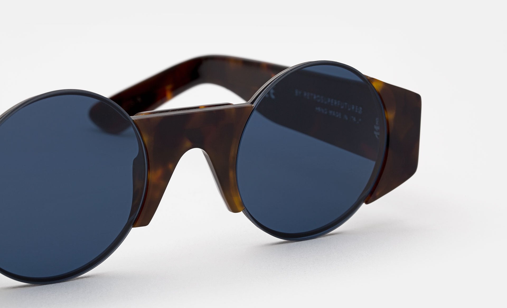 SUPER / GOSHA RUBCHINSKIY I Blue