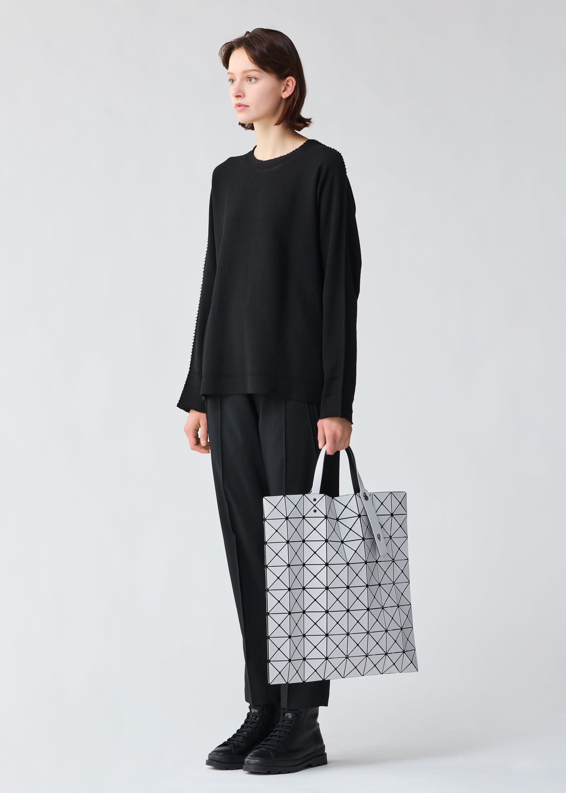 LUCENT MATTE – ISSEY MIYAKE ONLINE STORE