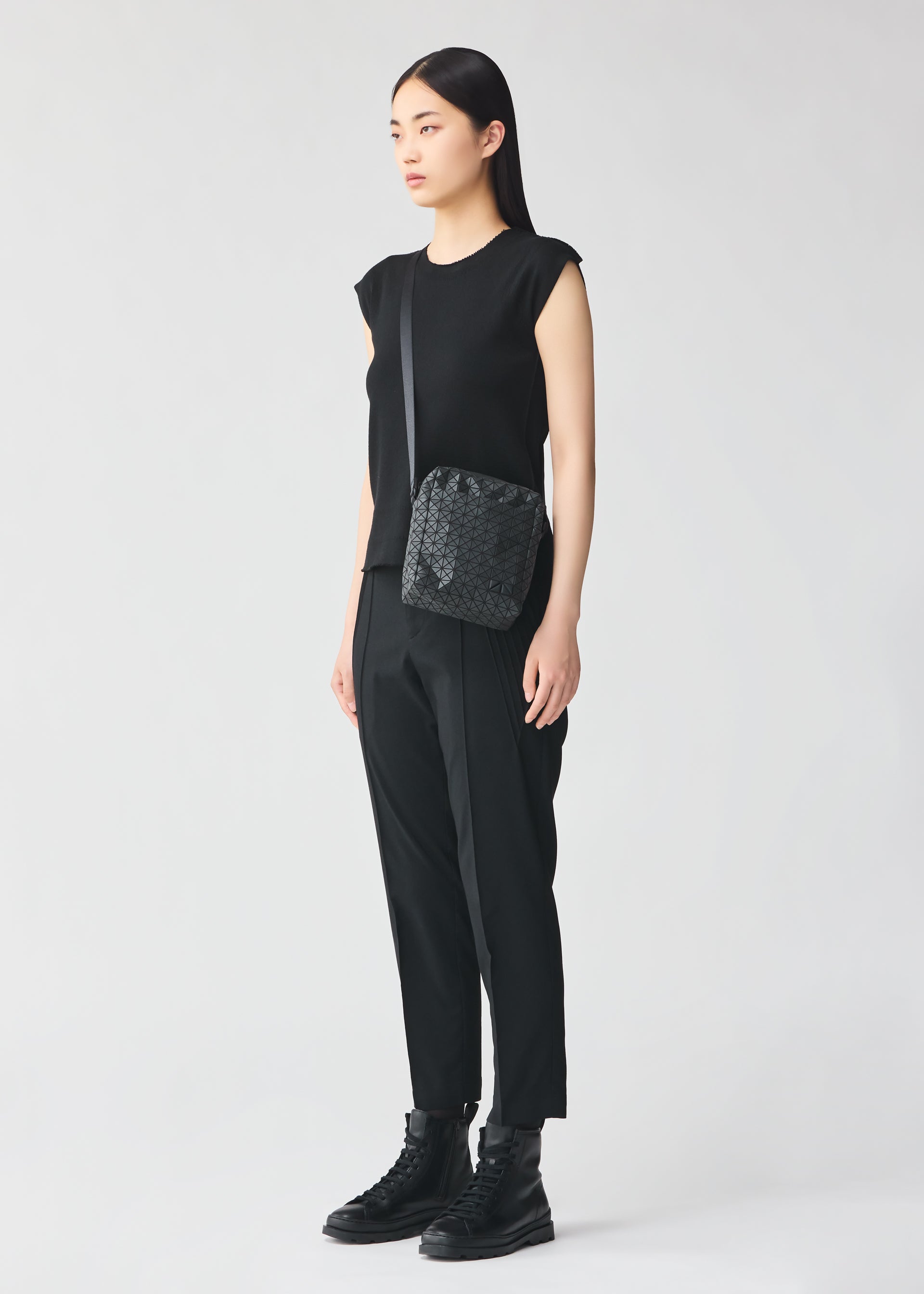 VOYAGER – ISSEY MIYAKE ONLINE STORE
