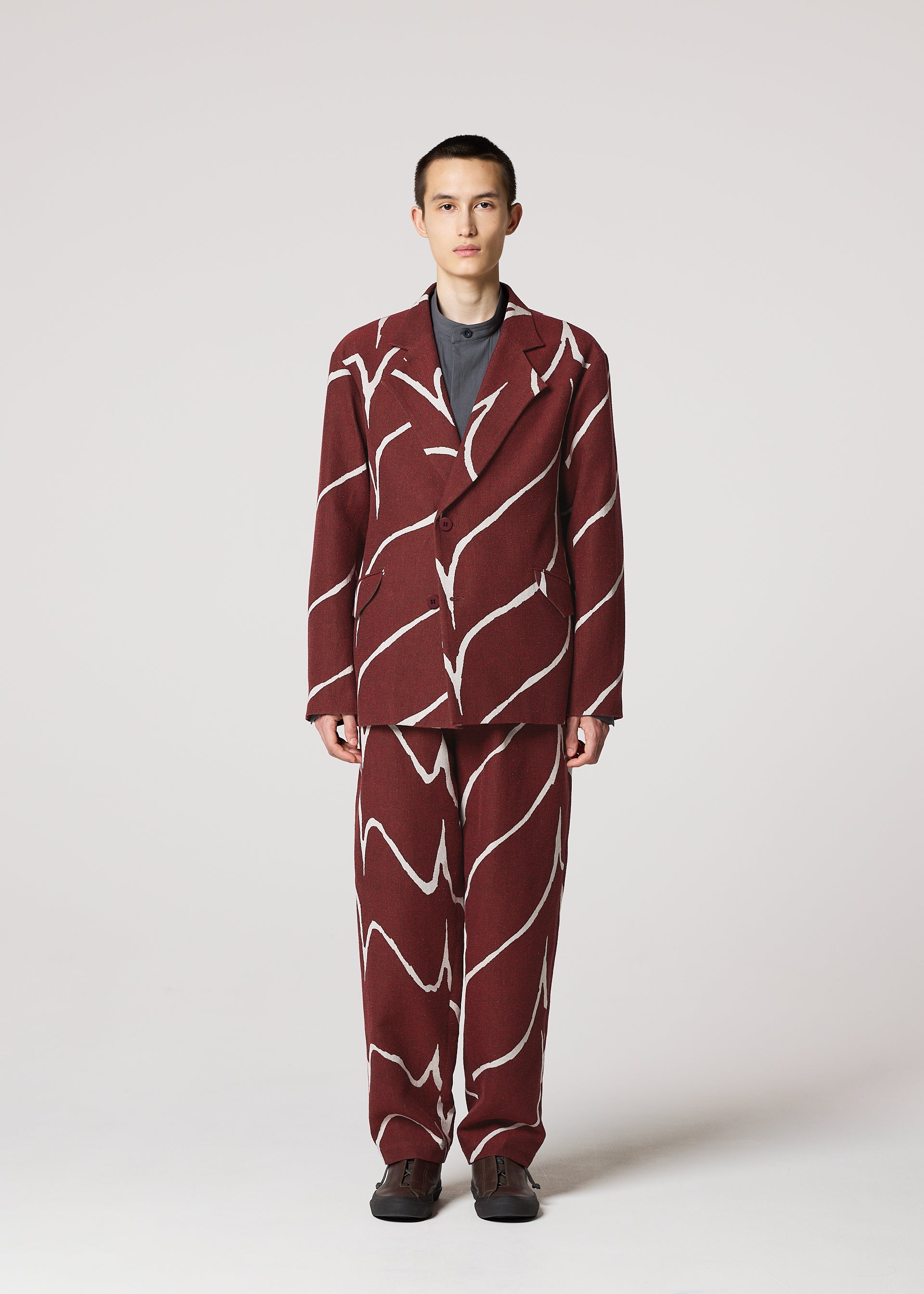 IM MEN – ISSEY MIYAKE ONLINE STORE