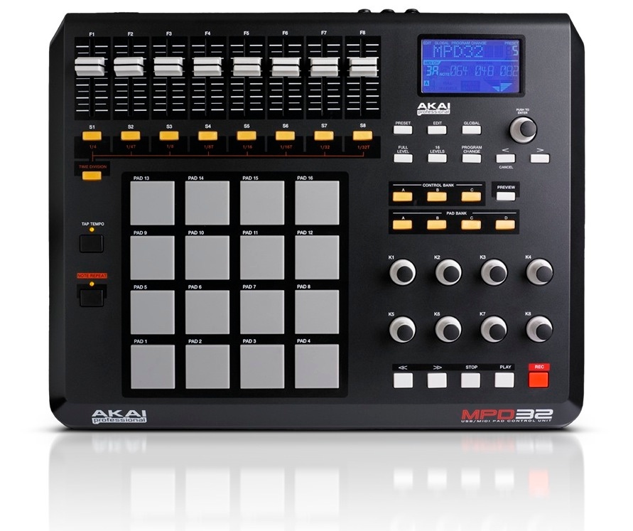 akai_mpd32_3.jpg?optimize=low&