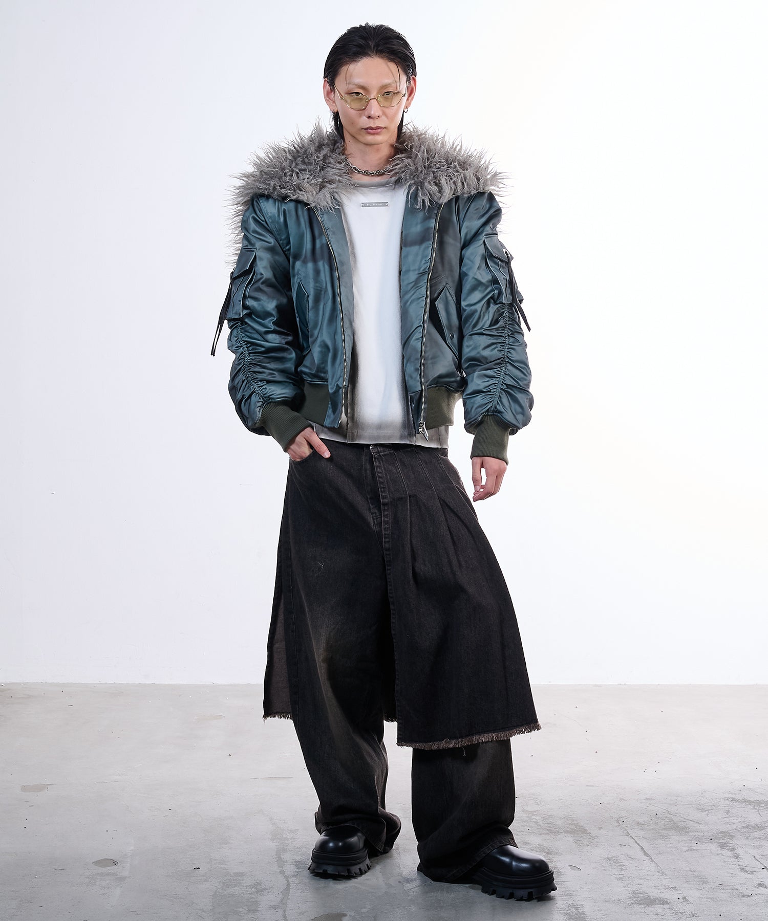 Clash Fur N2B(Khaki) – VI E DIT