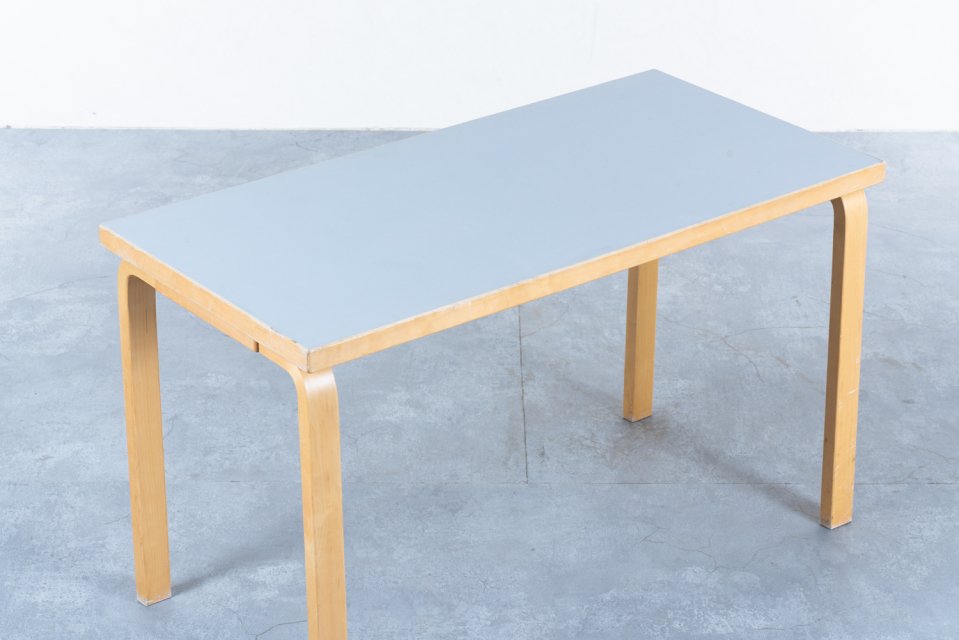 H078 Alvar Aalto | テーブル | リノリウム グレー– tefu vintaging