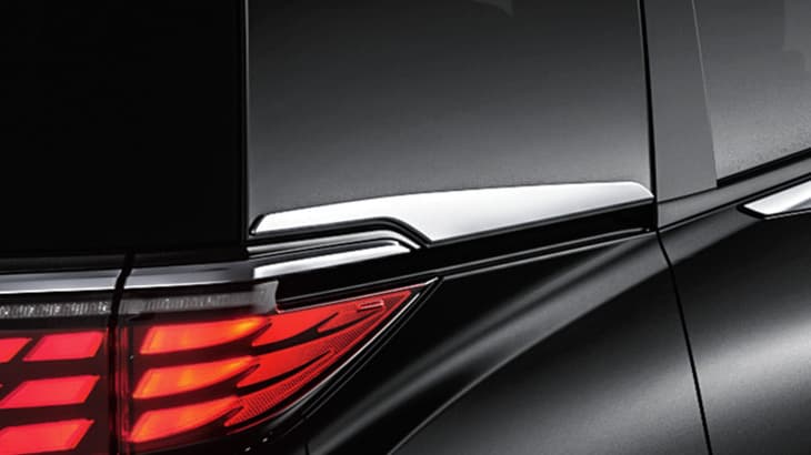 アルファード30系】バックドアガーニッシュ（メッキ） for NORMAL BODY