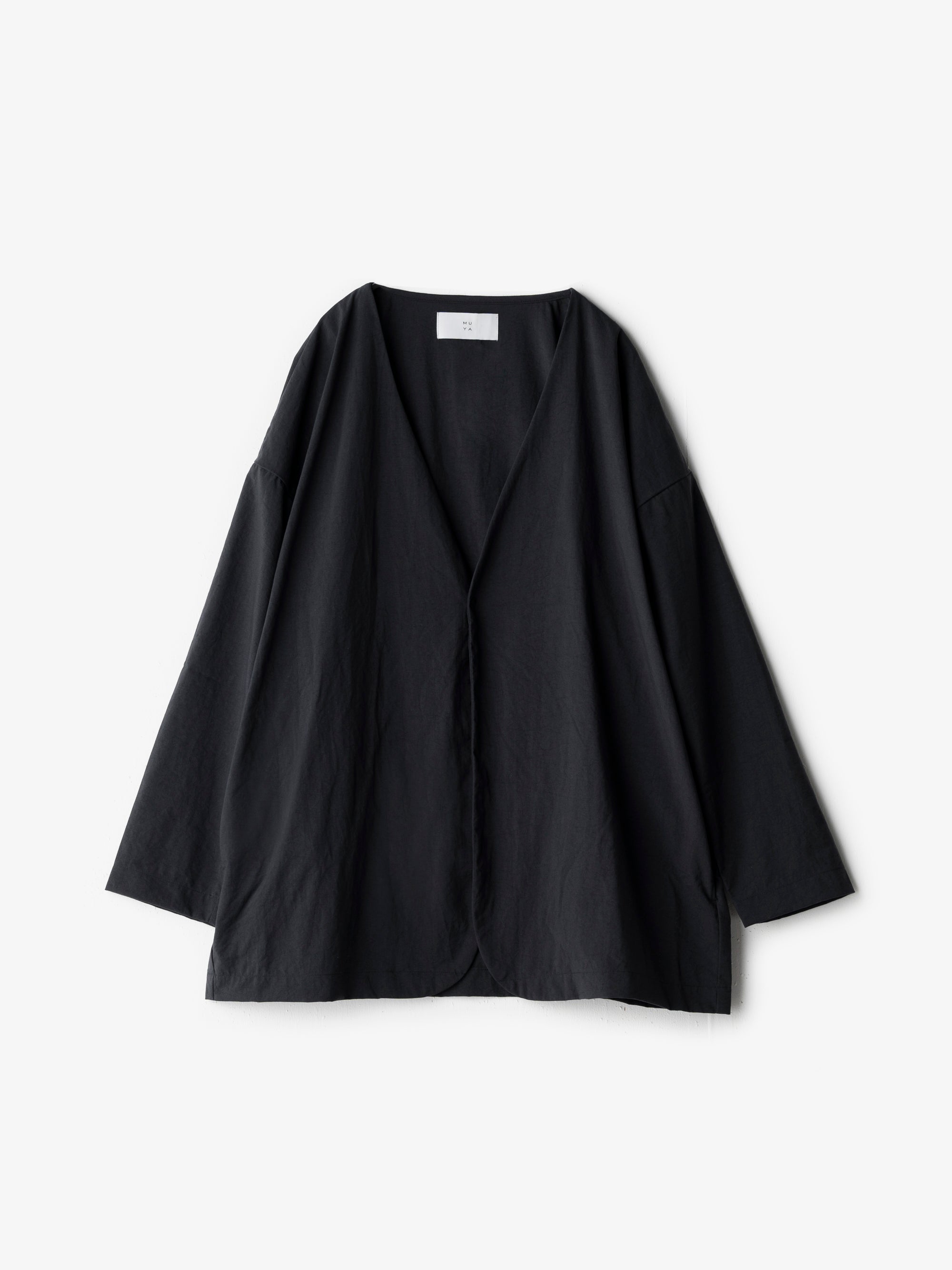 ナイロン ラウンドカーディガン｜MUYA