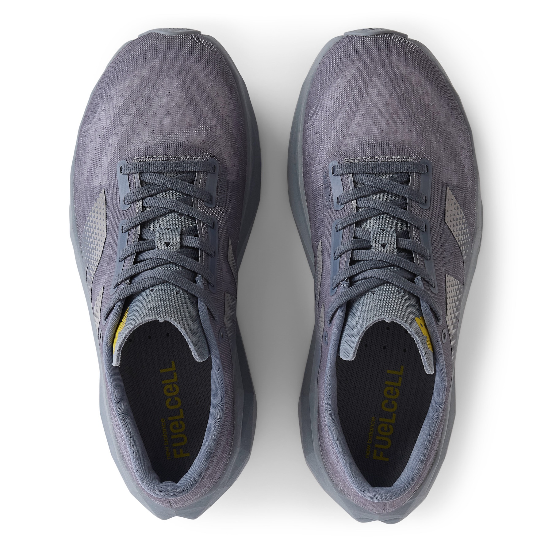 東京デザインスタジオ ニューバランスの最新コレクションで、快適さを