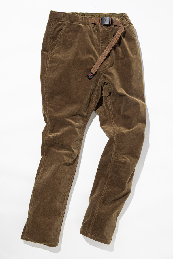 ノンネイティブ×グラミチの新作パンツは、コーデュロイで仕立てた秋の