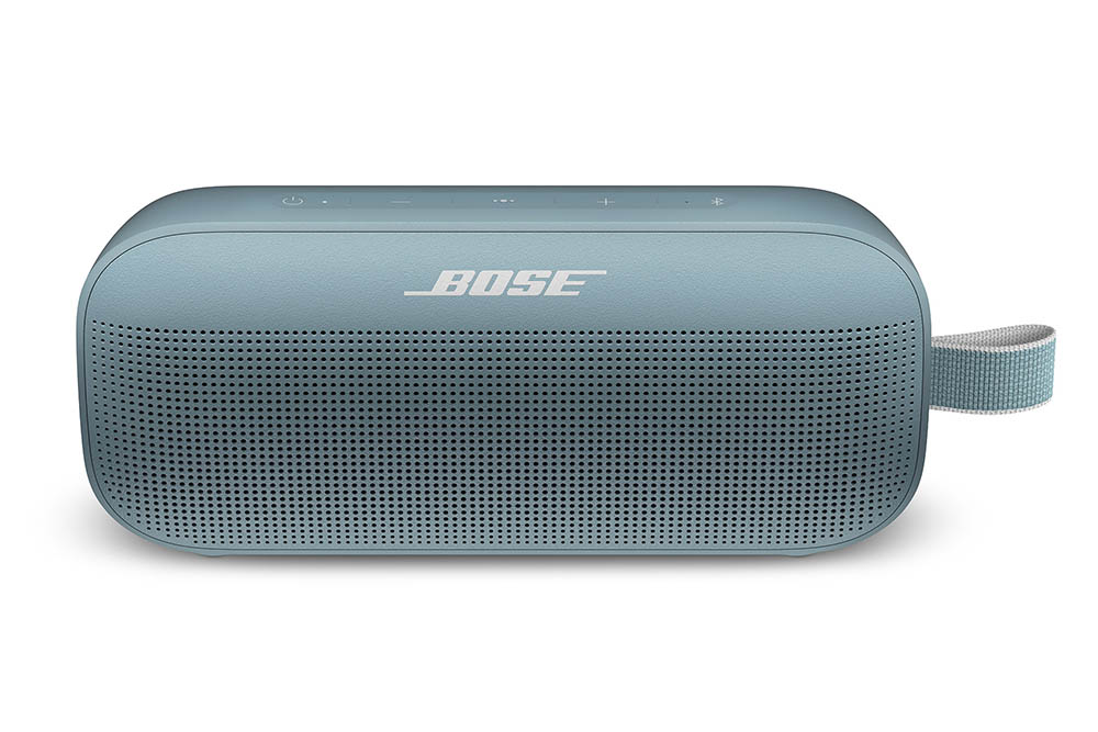 BOSEからアウトドア向きの最新Bluetoothスピーカー。コンパクト＆タフ