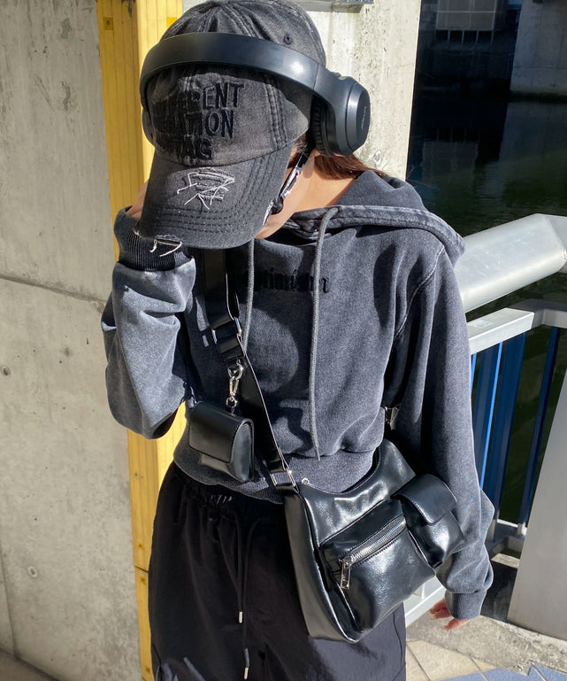 ポーチ付きランダムポケットデザインショルダー｜WEGO（ウィゴー