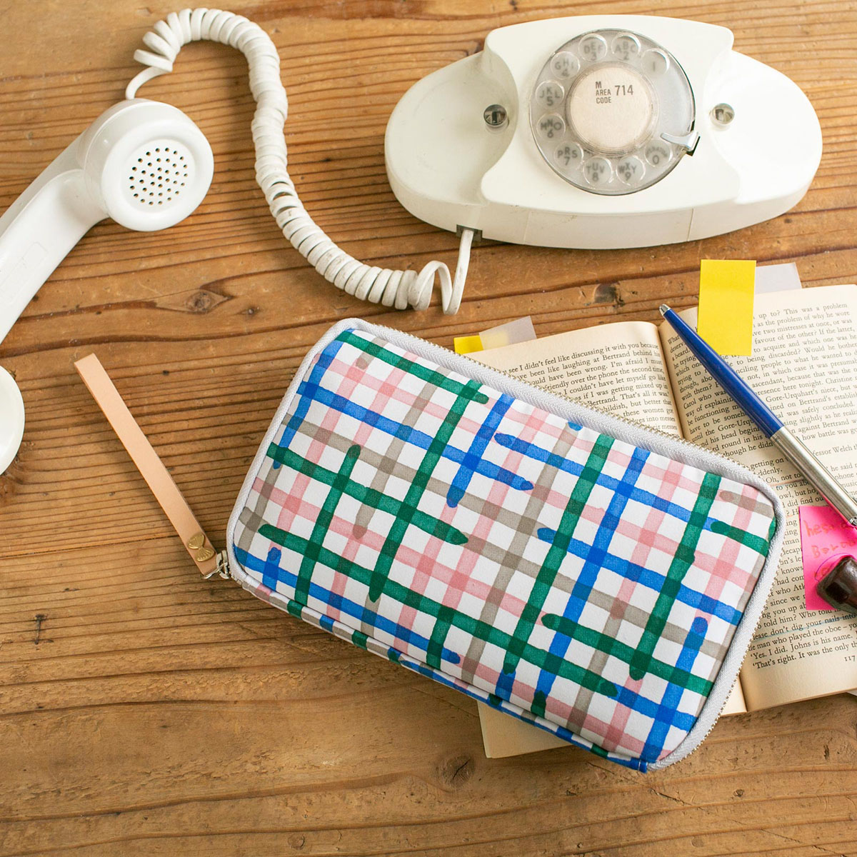 おおきい ひきだしポーチ ミナペルホネン ほぼ日おおきいひきだし