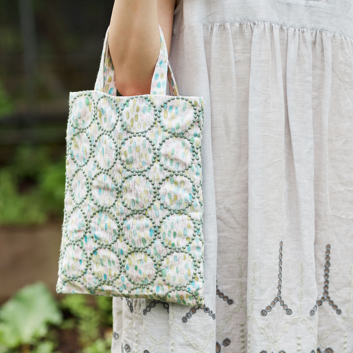 ミナペルホネン⚮ rosy.path.forestdiamond他パッチバッグ ミナ