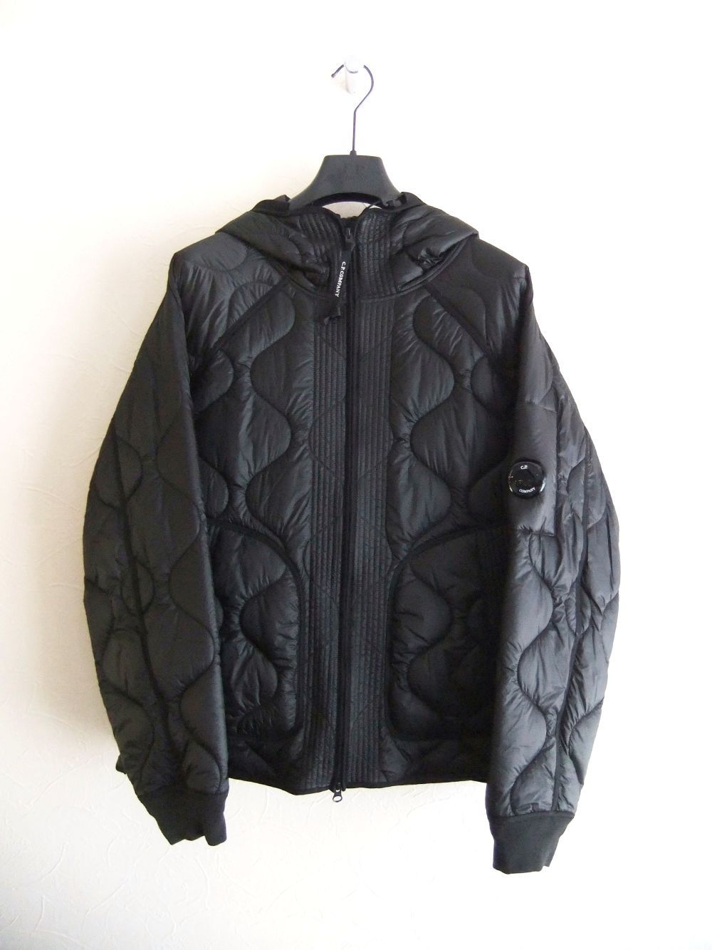 C.P. COMPANY - OUTERWEAR MEDIUM JACKET IN LINER フード付き