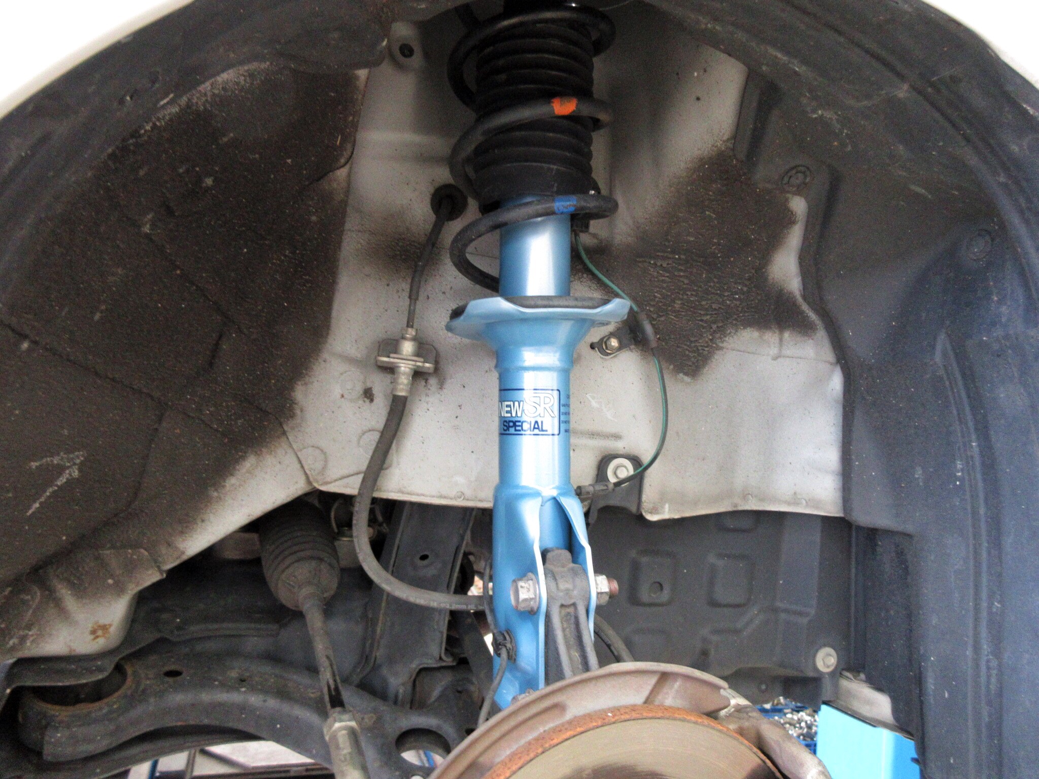 車高は落とさずに“乗り心地だけ”改善したい方にオススメ！ ダイハツ