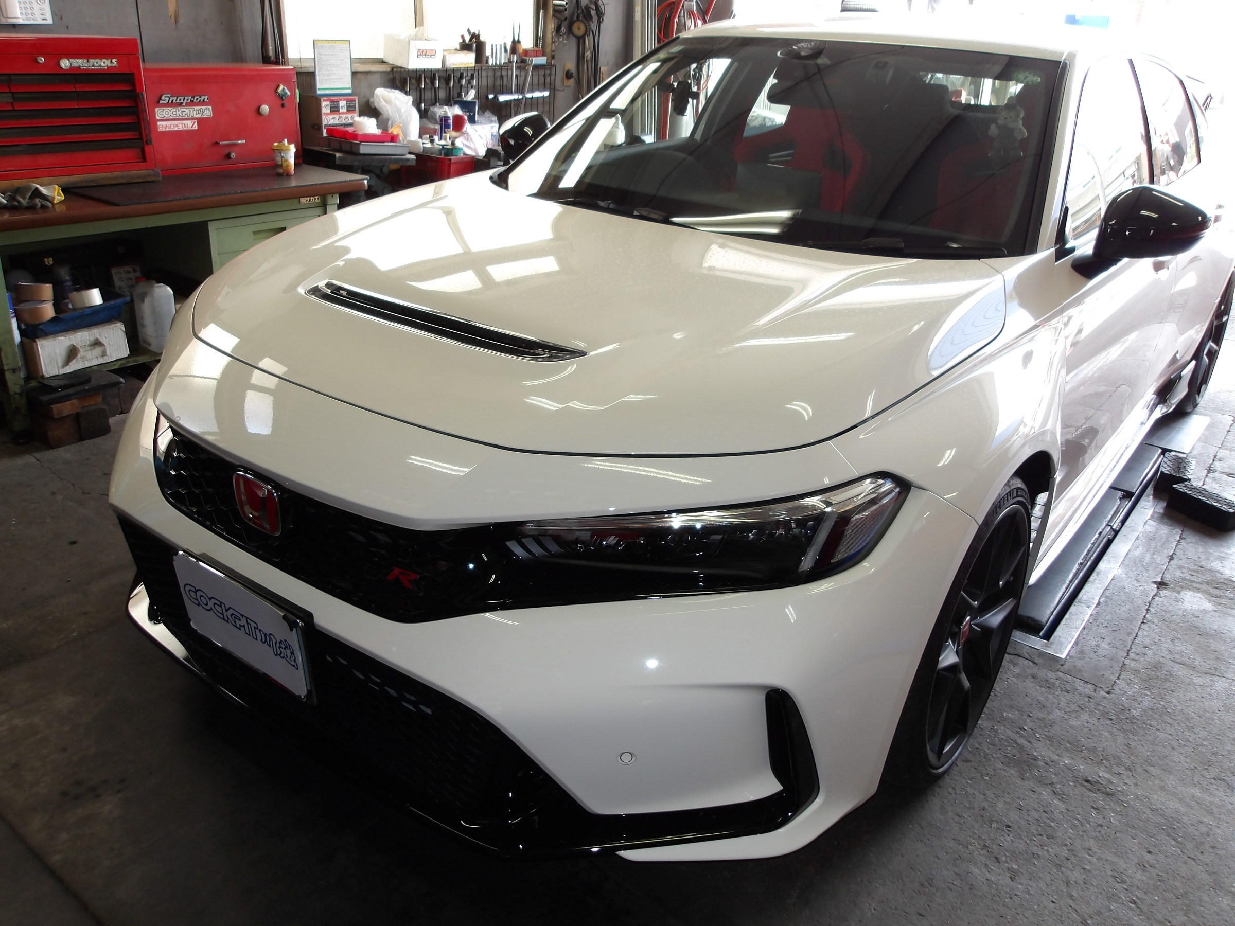 シビック タイプR（FL5）モモ製ステアリング「レーサー」＆ワークス