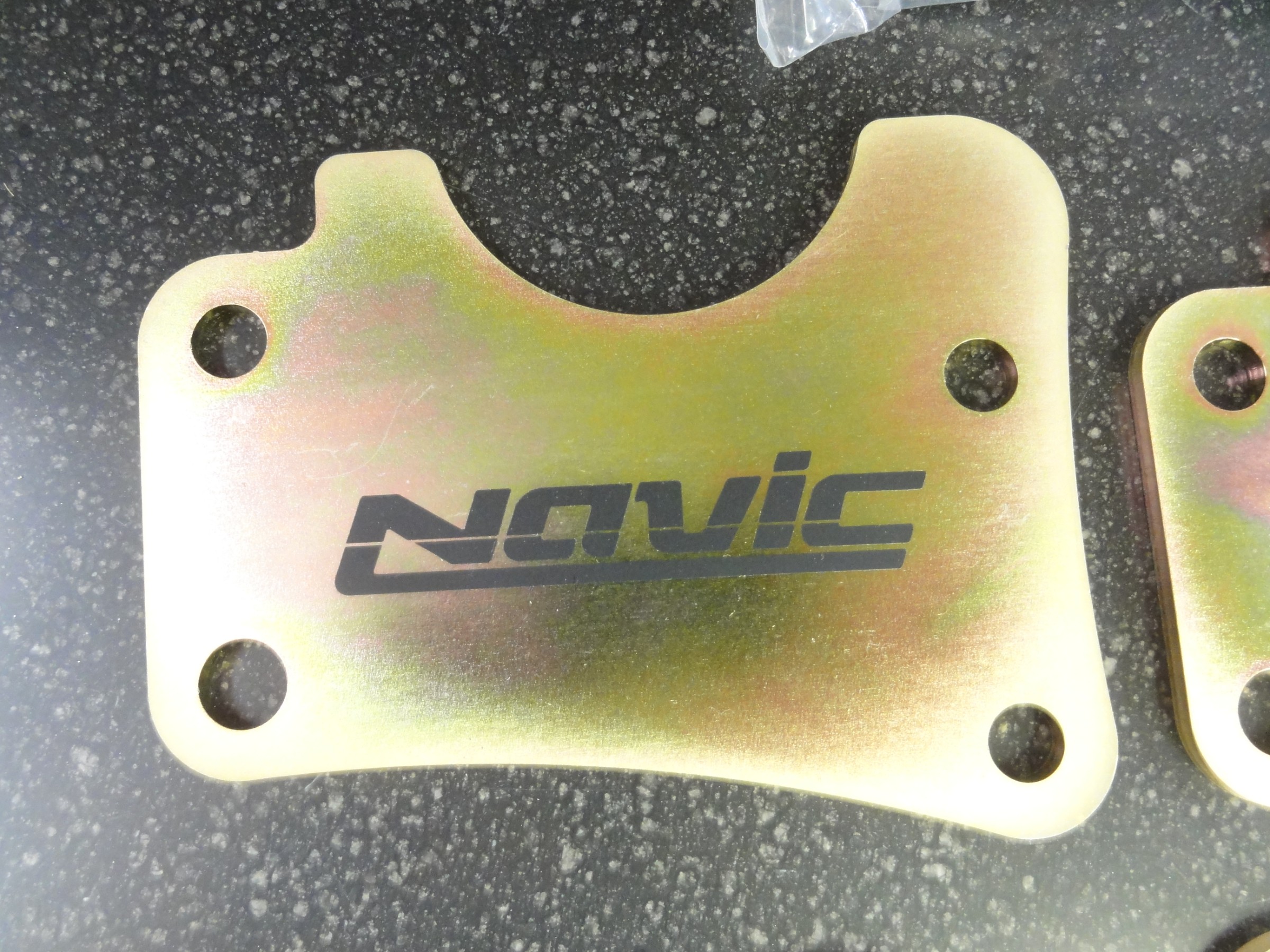 Kei（HN22S）ナビック製「トラクションブラケット」装着＆アライメント