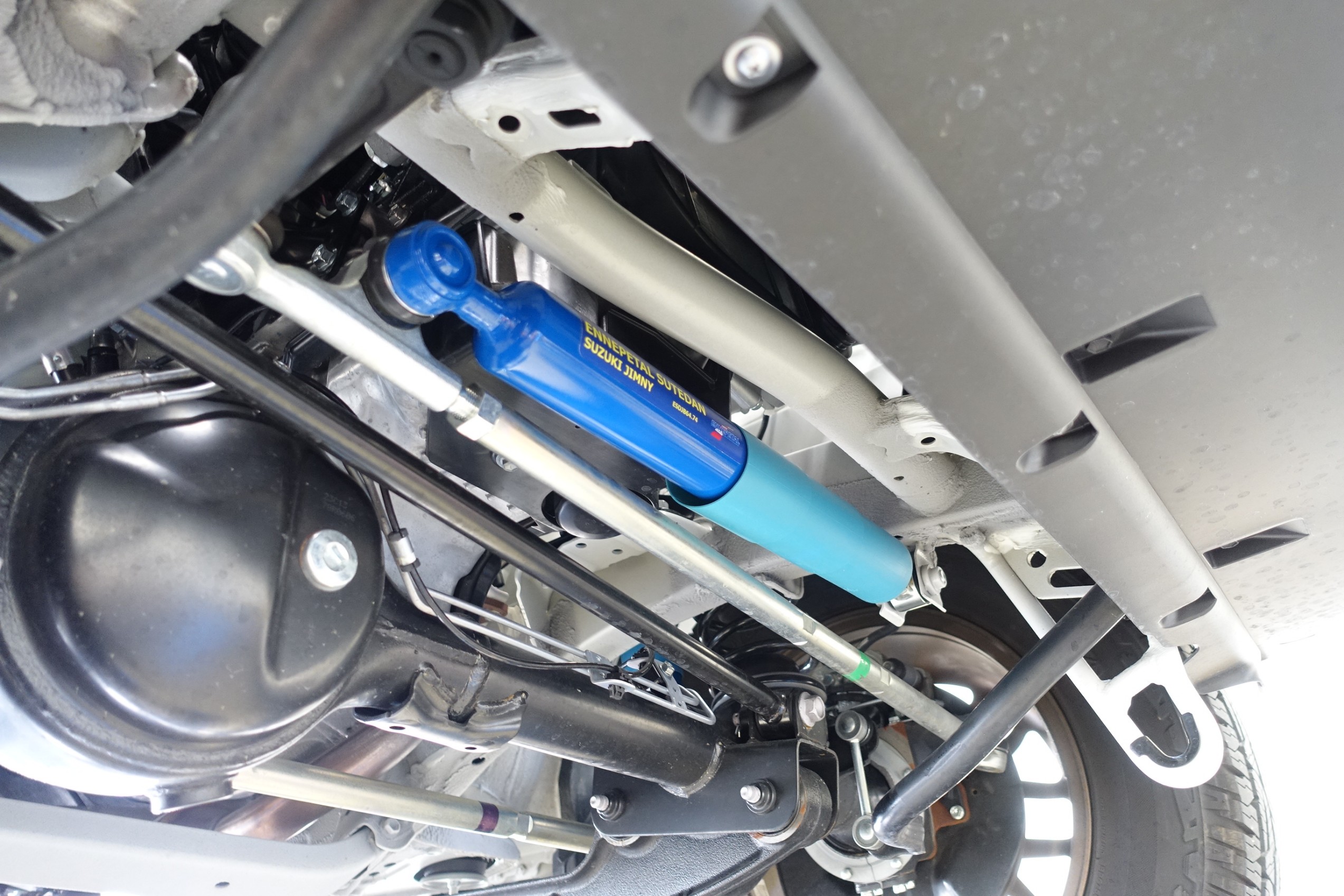 試乗したオーナーが“確かな効果”を体感しました！スズキ ジムニー