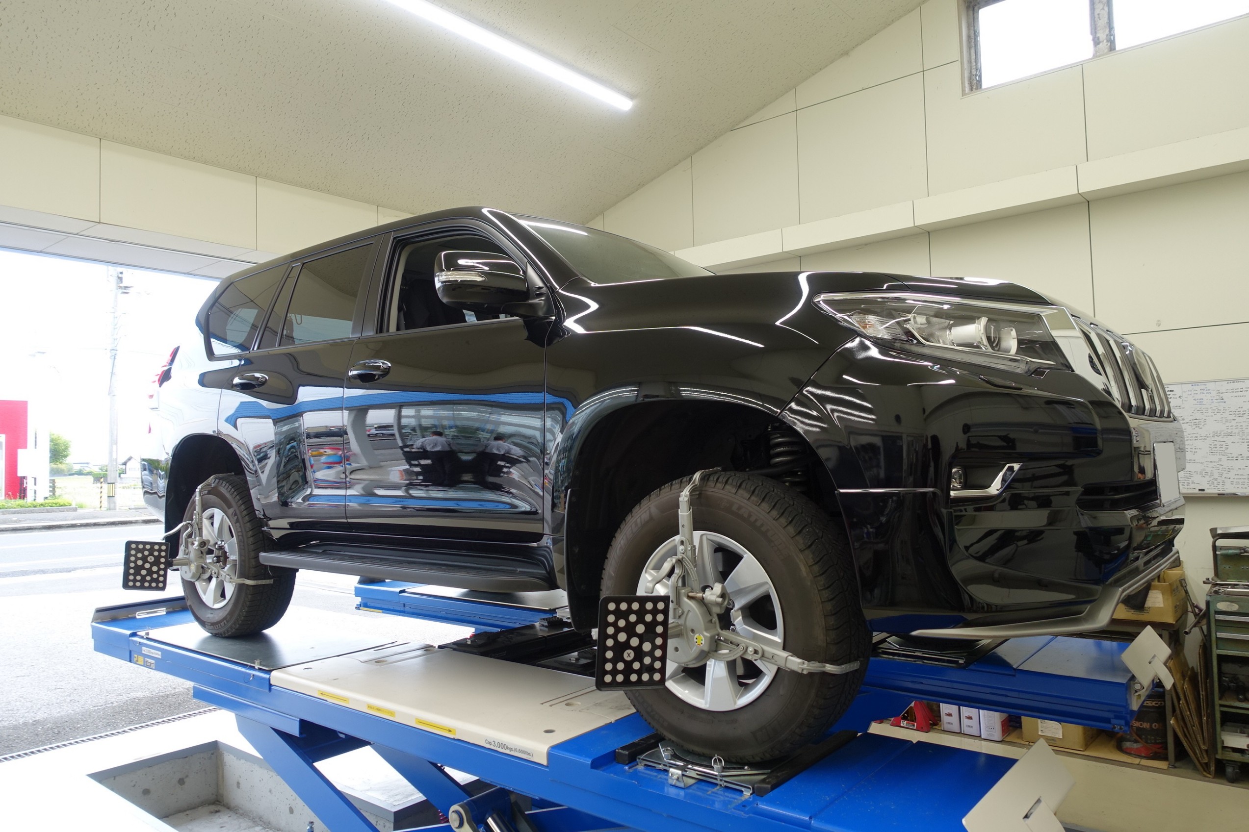 このキットならリフトアップ後もノーマル以上のしっかり感と快適性が