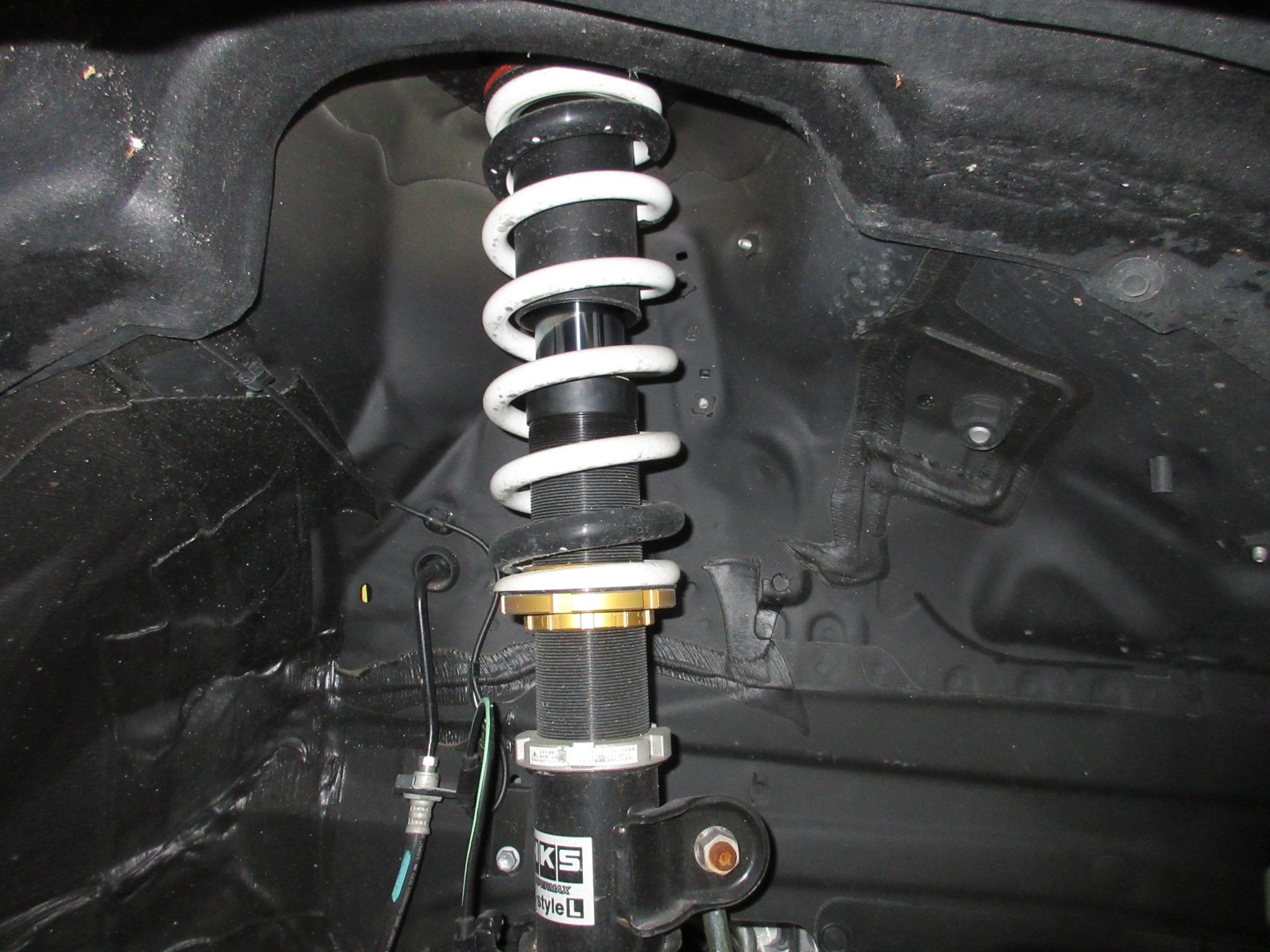 アルファード サスペンション交換 | トヨタ アルファード 足まわり