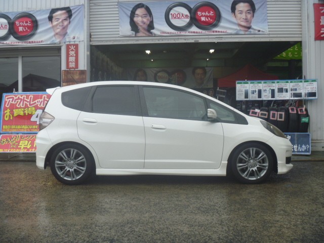 GE8/フィットRSに車高調の取り付け☆ | ホンダ フィット 足まわり