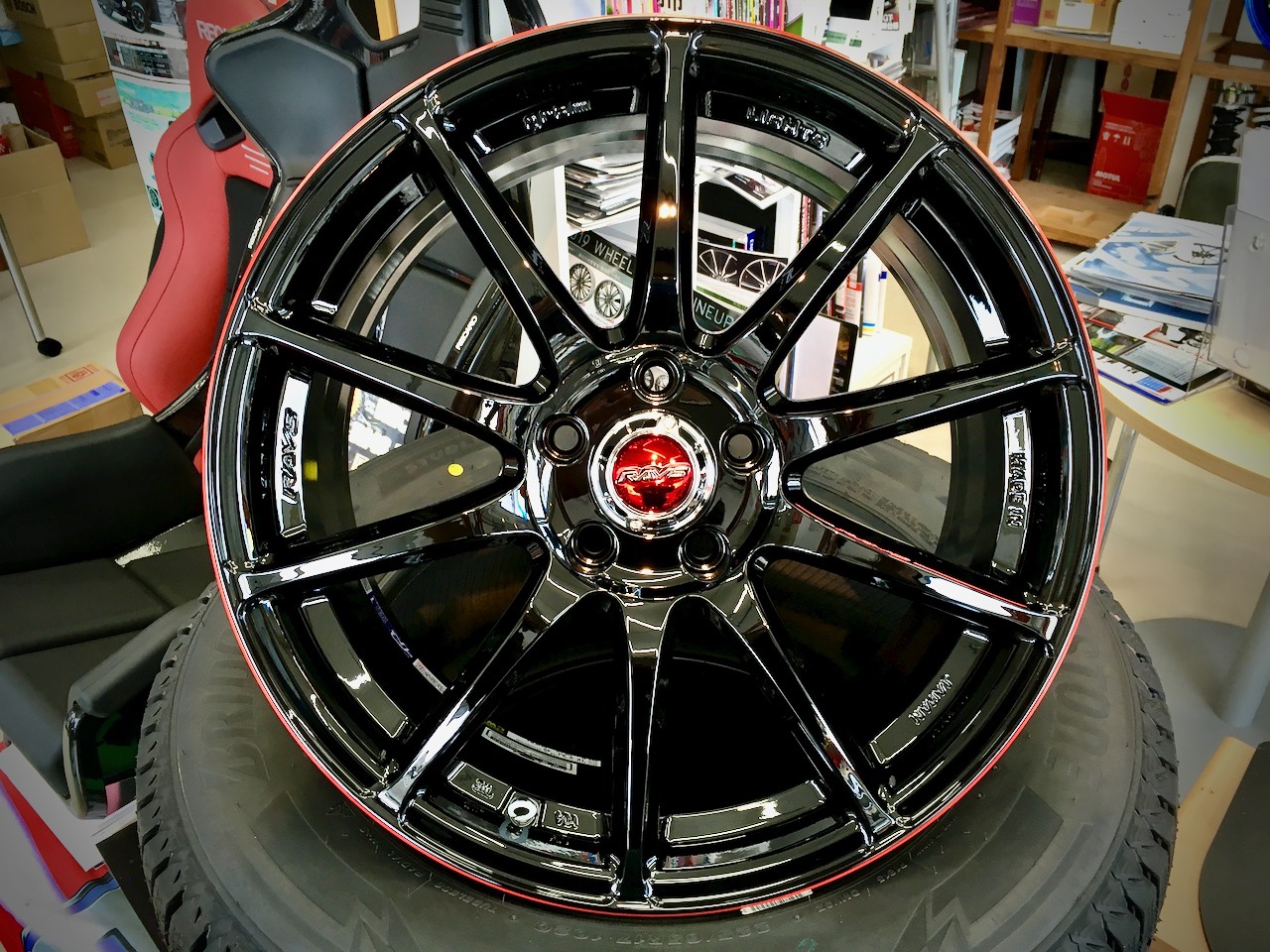 RAYS gram LIGHTS 57Transcend REV LIMIT EDITION | ☆メモらんだむ