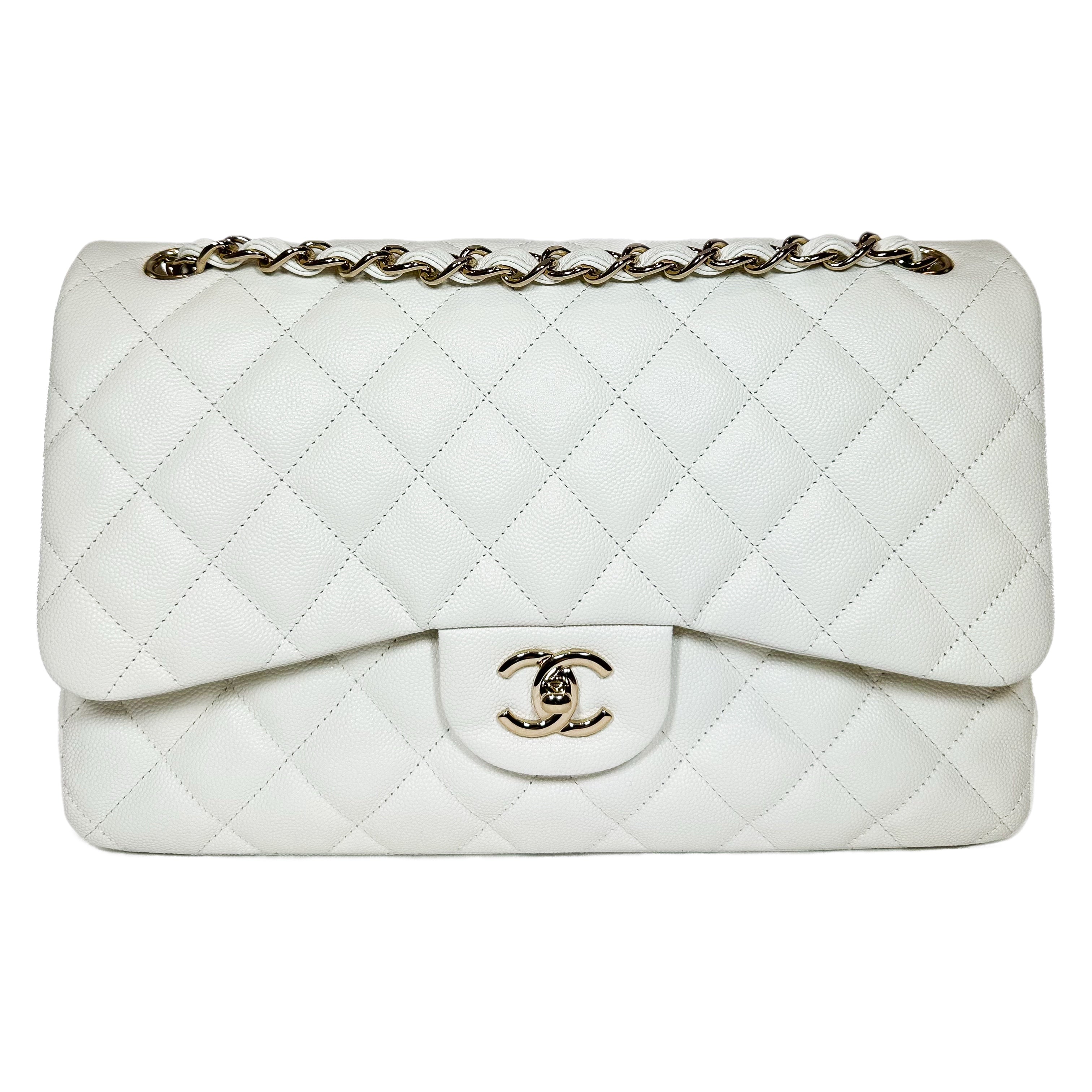 Chanel White Jumbo Double Flap Bag – Consign of the Times ™