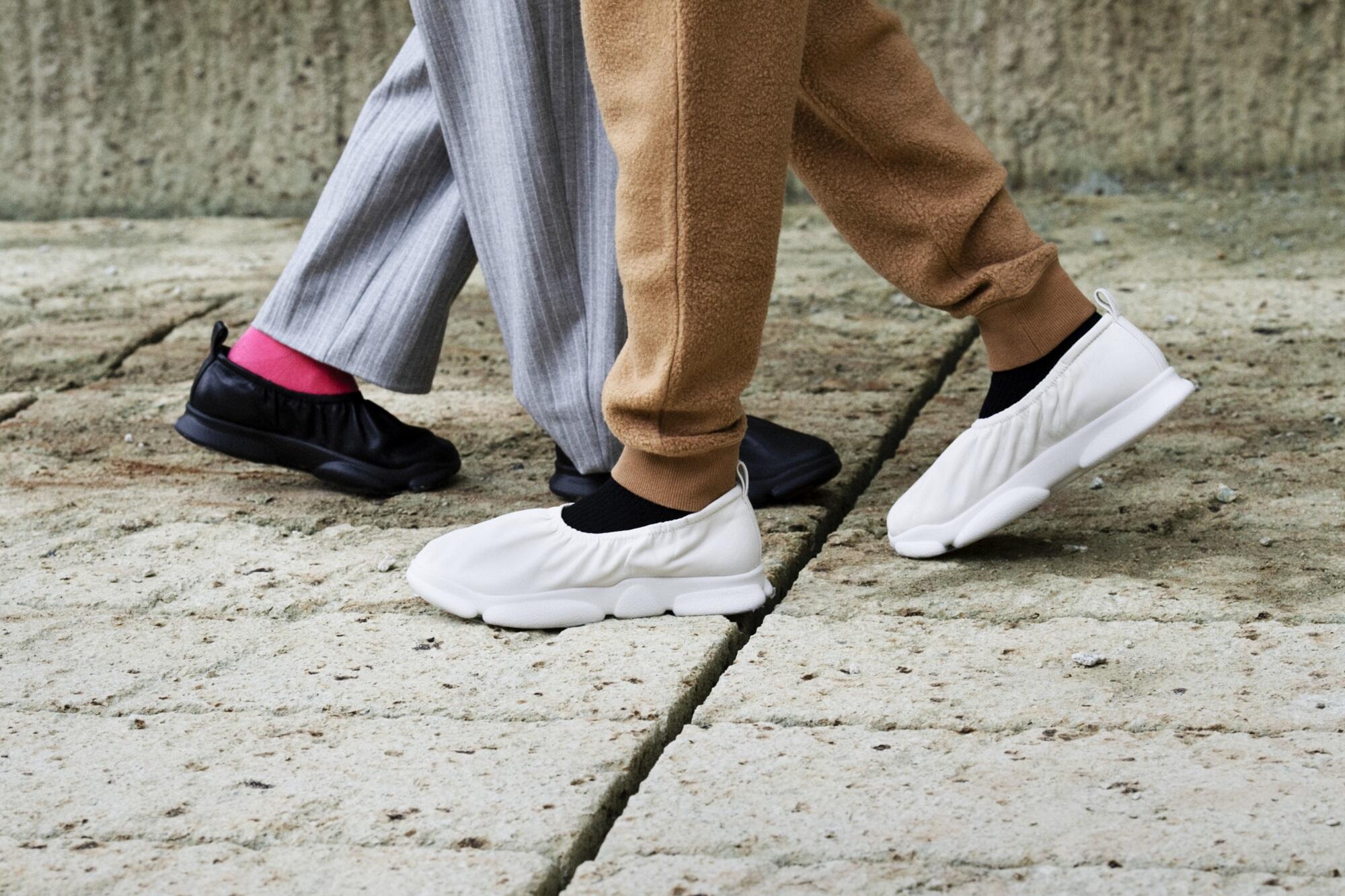 ⭐️超美品⭐️camper karst カンペール KARST」<br>初のスリッポンモデル登場 | Topics | Camper（カンペール