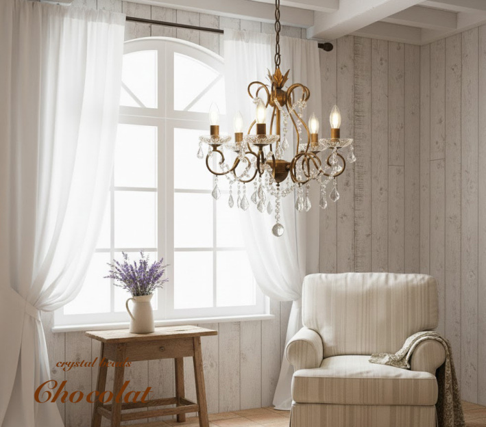 クリスタルビーズのエレガントなシャンデリア 6灯「Chocolat」| 照明と