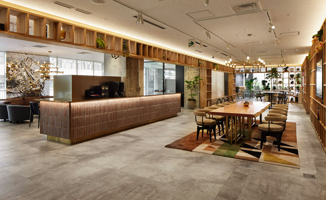 WOK 535(ウォック 535 カウンタースウィベルチェア） DESALTO