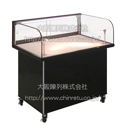 曲げガラス仕様で高級感抜群なカウンターショーケースの製作販売実例